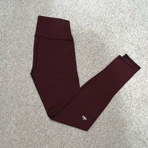 ALO Yoga Burgundy Leggings